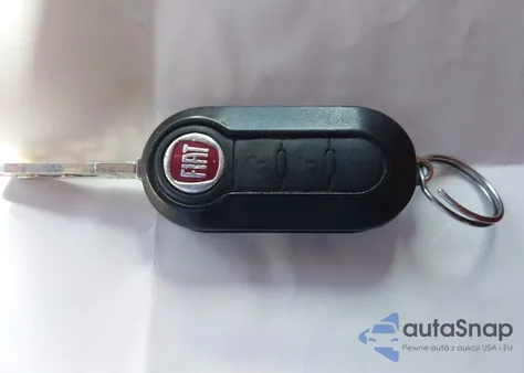 2012 Fiat 500 Pop z USA, uszkodzony, nr VIN 3C3CFFAR9CT186810